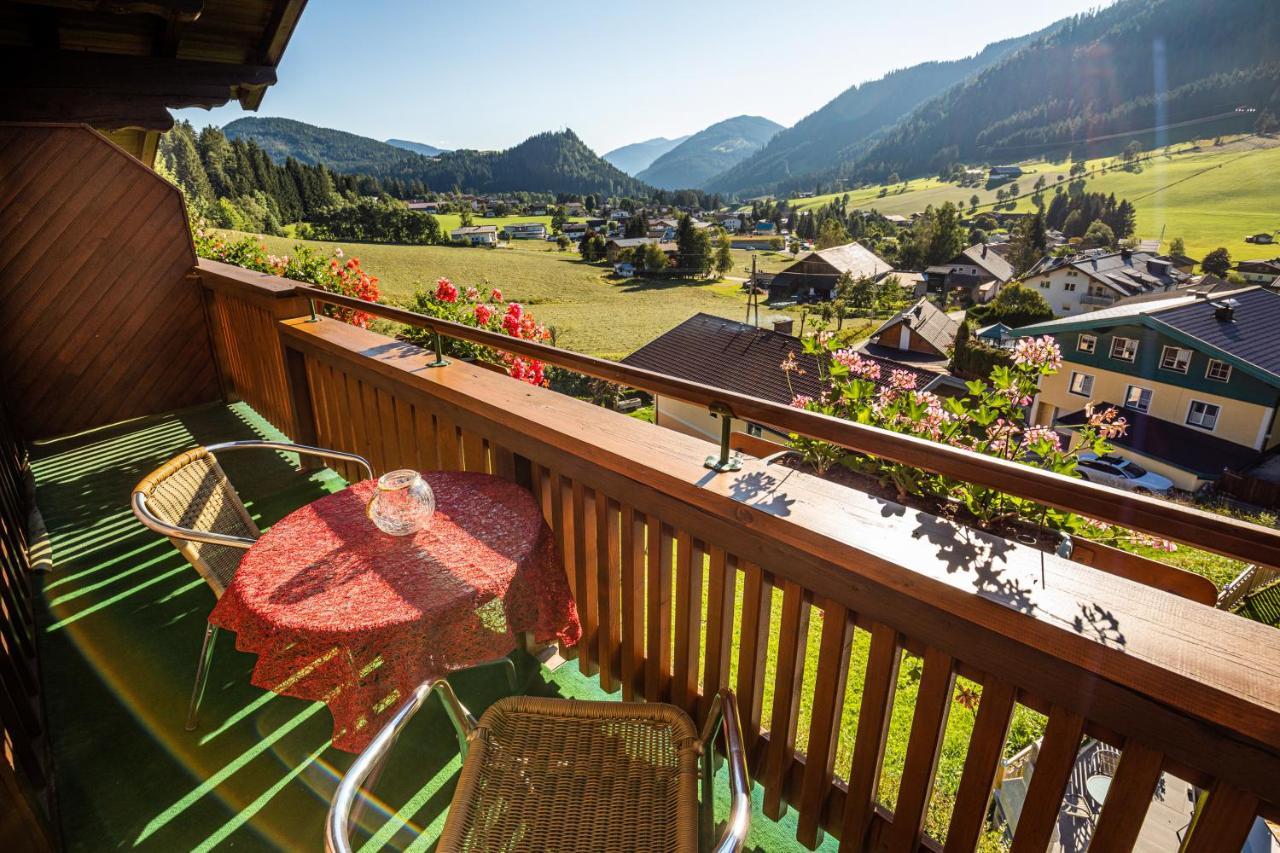 Haus Farmer Sankt Martin am Tennengebirge Exterior foto