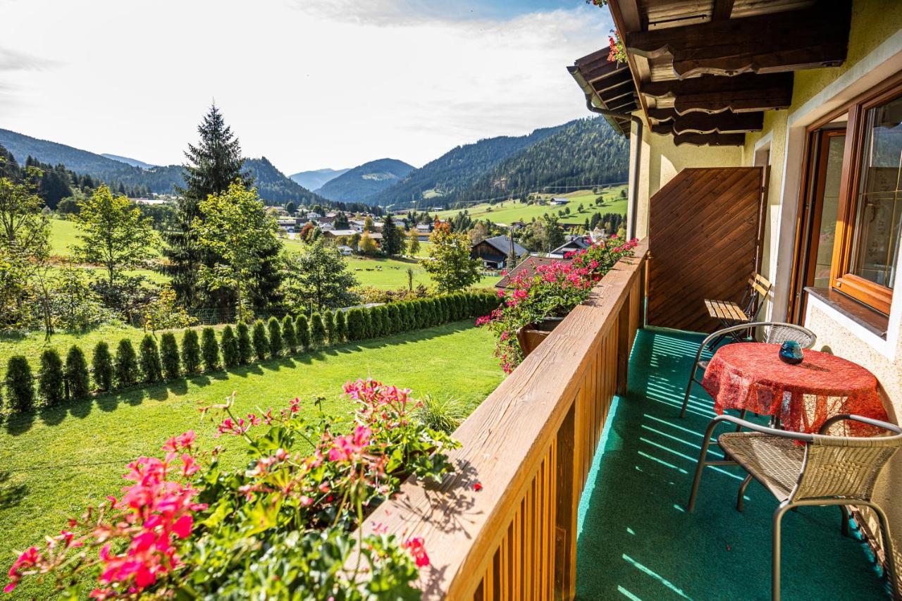 Haus Farmer Sankt Martin am Tennengebirge Exterior foto